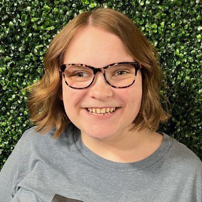 Elizabeth Meg. — Virtual Assistant & Creative Designer